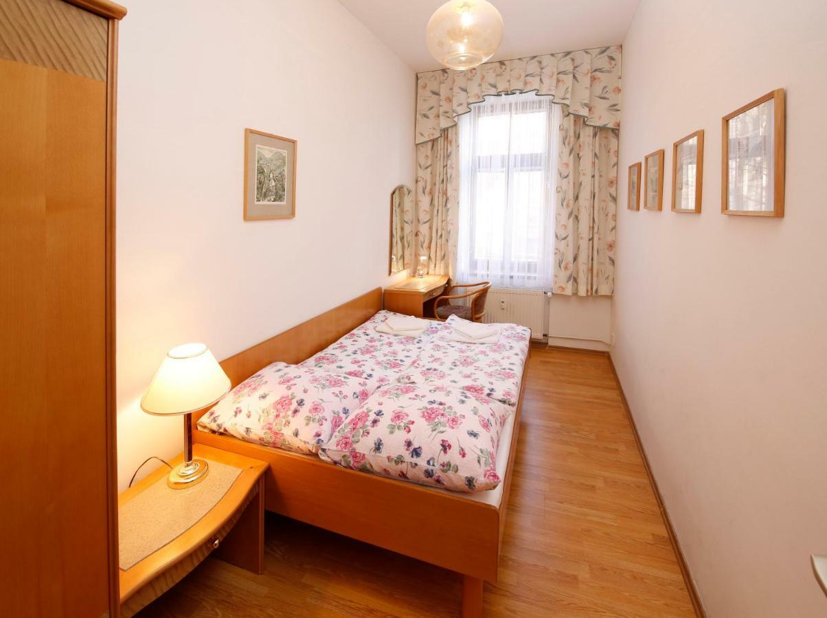 Apartman Moravska Karlovy Vary Exterior foto
